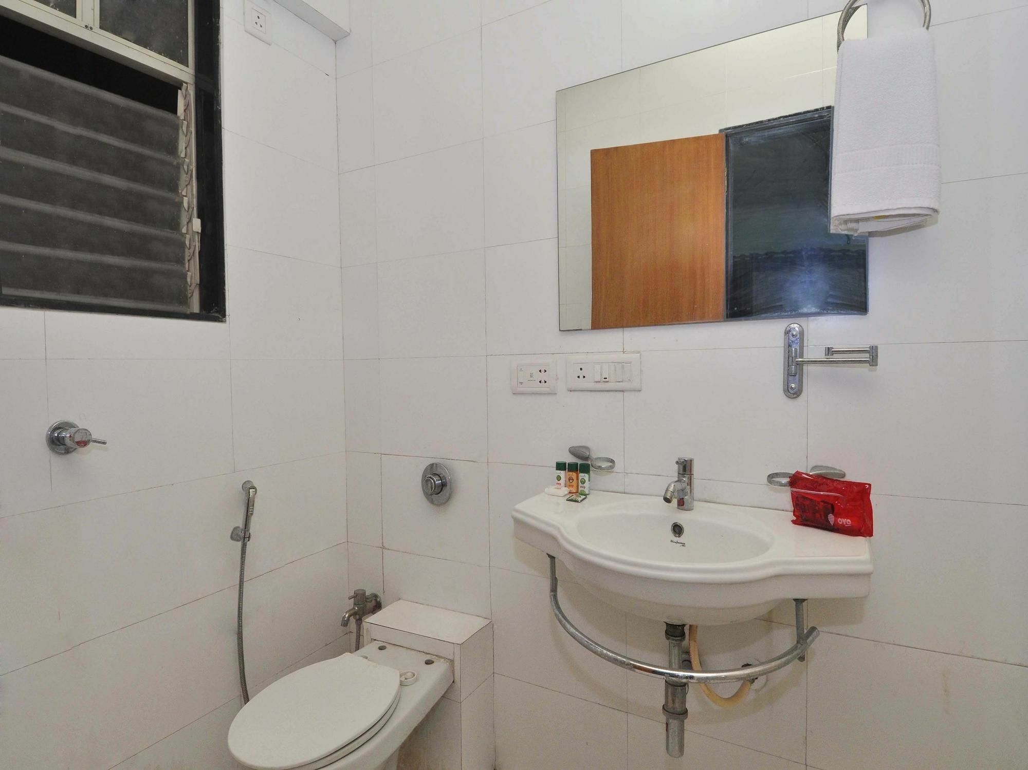 Oyo 3684 Apartment Pentagon Group Apartment Pune